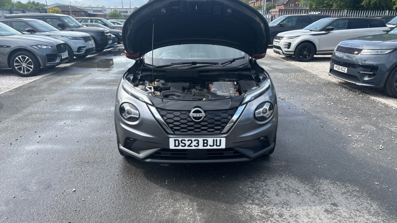 Nissan Juke 1.6 Hybrid Tekna 5dr Auto Hybrid Hatchback